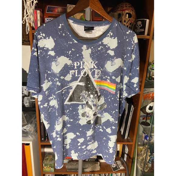 Pink Floyd Other - Modern Pink Floyd acid wash band tee